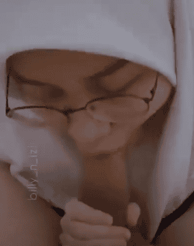 Rudal Abang Meluncur Deras Ke Apem Merah Jambu Abg Cantik